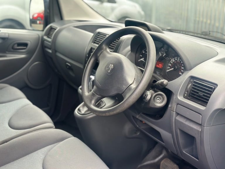 2015 15 PEUGEOT EXPERT TEPEE 2.0 HDI TEPEE COMFORT COMBI VAN 4DR DIESEL AUTOMATI