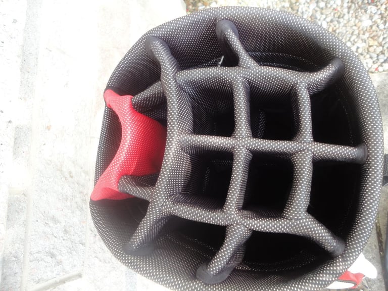 Golf bags, taylormade, mizuno, and ping £75 each