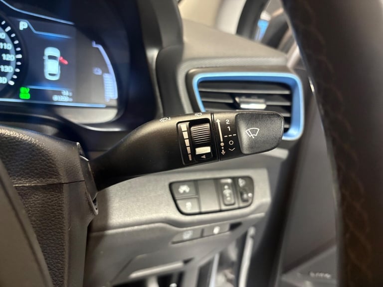 2018 Hyundai IONIQ 1.6 h-GDi Premium DCT Euro 6 (s/s) 5dr HATCHBACK Petrol/Electric Hybrid Automatic