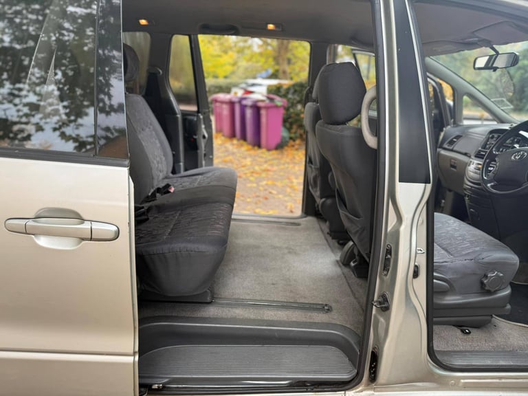 ULEZ FREE, Toyota, PREVIA, MPV, 2004, AUTOMATIC, 2362 (cc), 5 doors