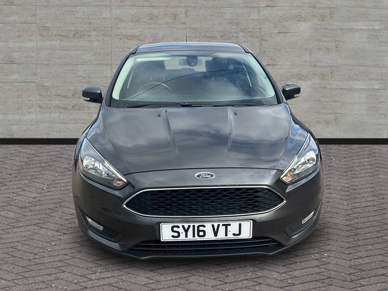 2016 FORD FOCUS 1.0 PETROL 6 MONTHS WARRANTY, DRIVES NICE AND COMRORTABLE 