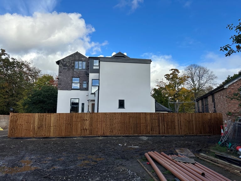 Feather edge fencing 