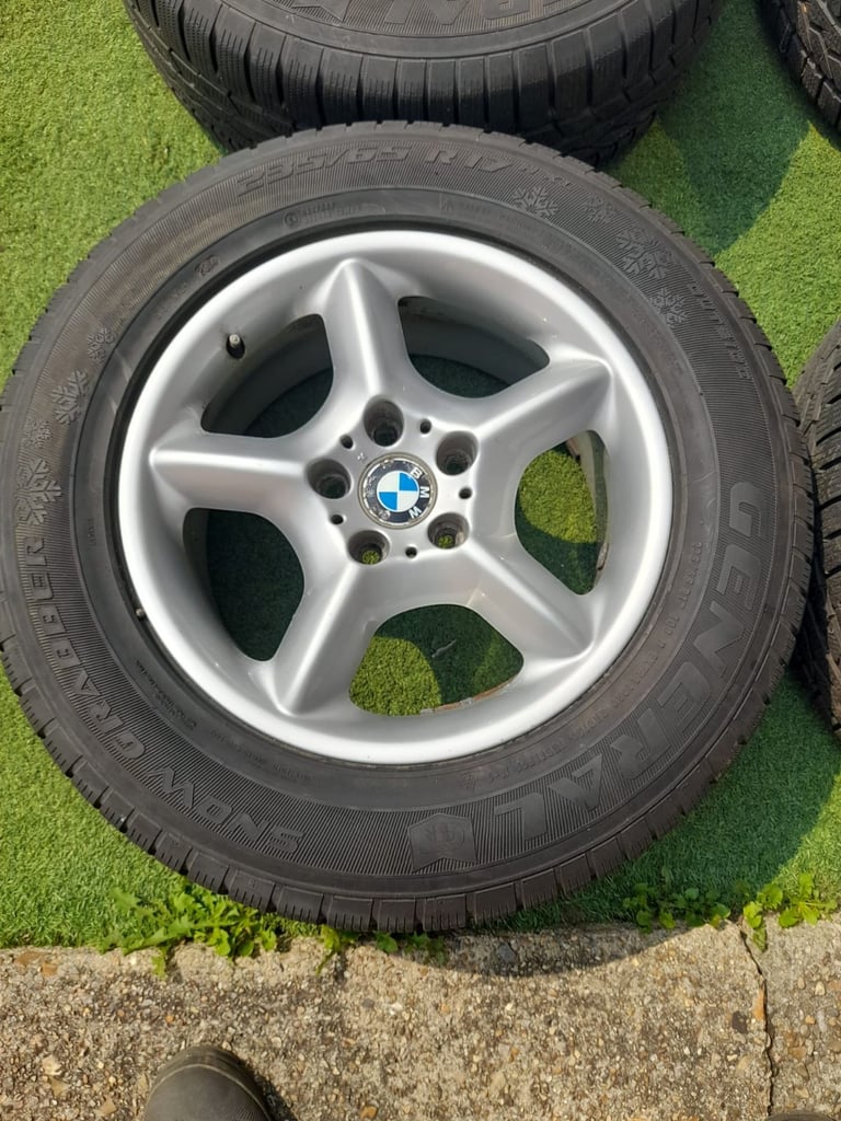 Set of  E53 BMW X5 Alloy Wheels with Winter Tyres in West London Area