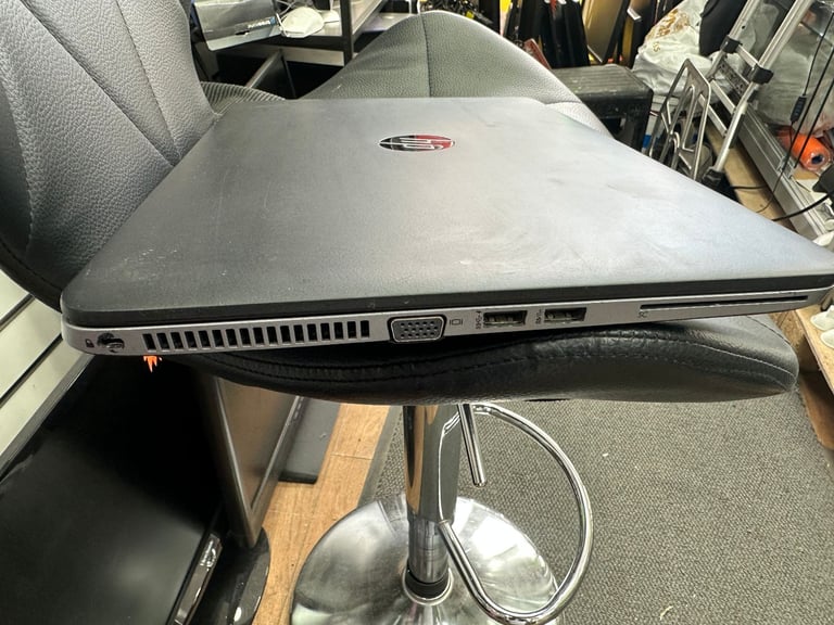 HP EliteBook 850 G1 notebook Laptop/Core i5-4300U 8 GB RAM/ 240GB SSD. 15.6 inch