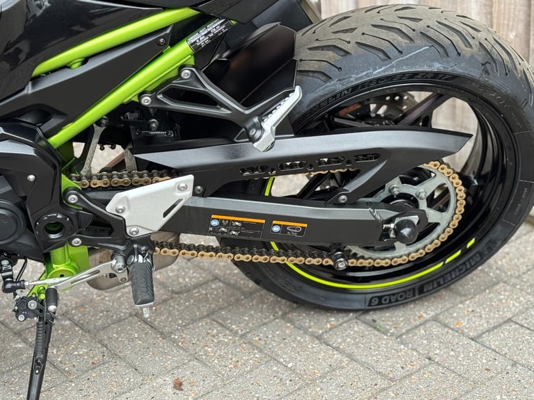 KAWASAKI Z900 ABS 2020 (20) NAKED + IMMACULATE EXAMPLE