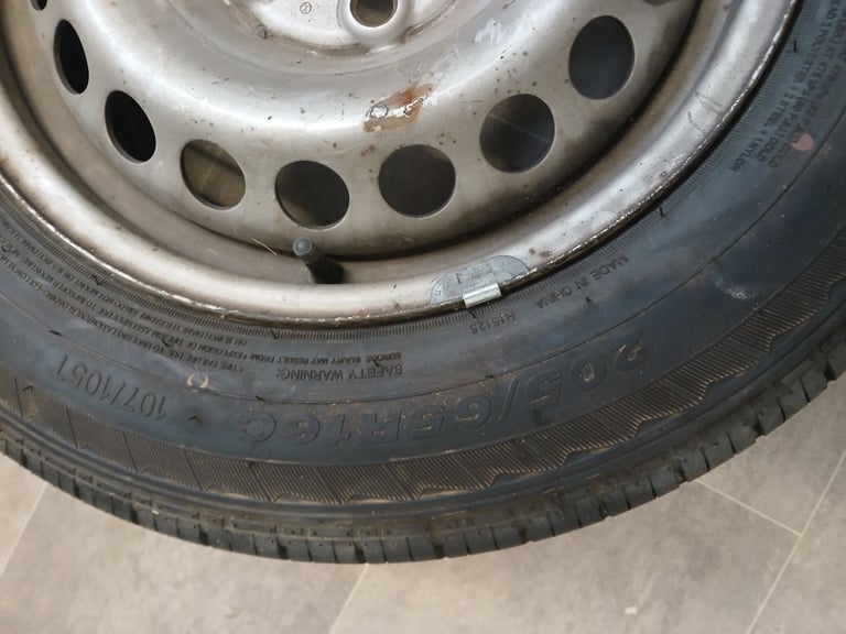 205 65 R 16 C van tyre