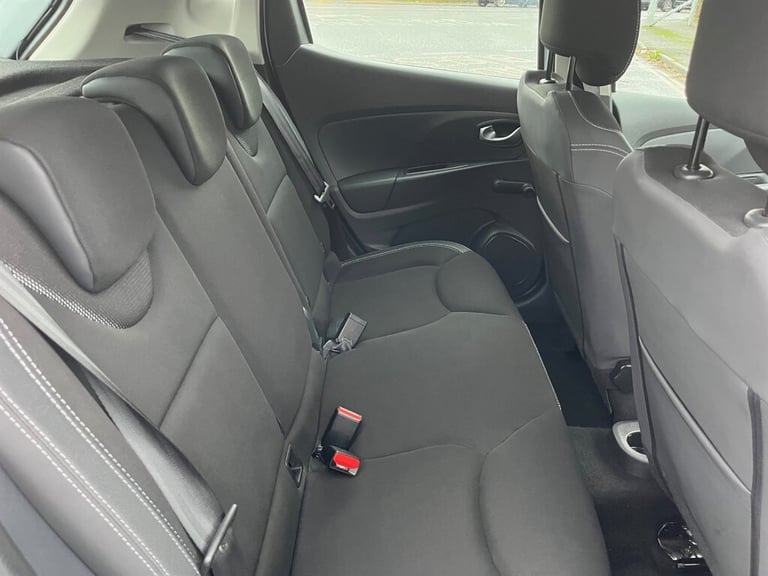 2018 Renault Clio PLAY DCI Hatchback Diesel Automatic