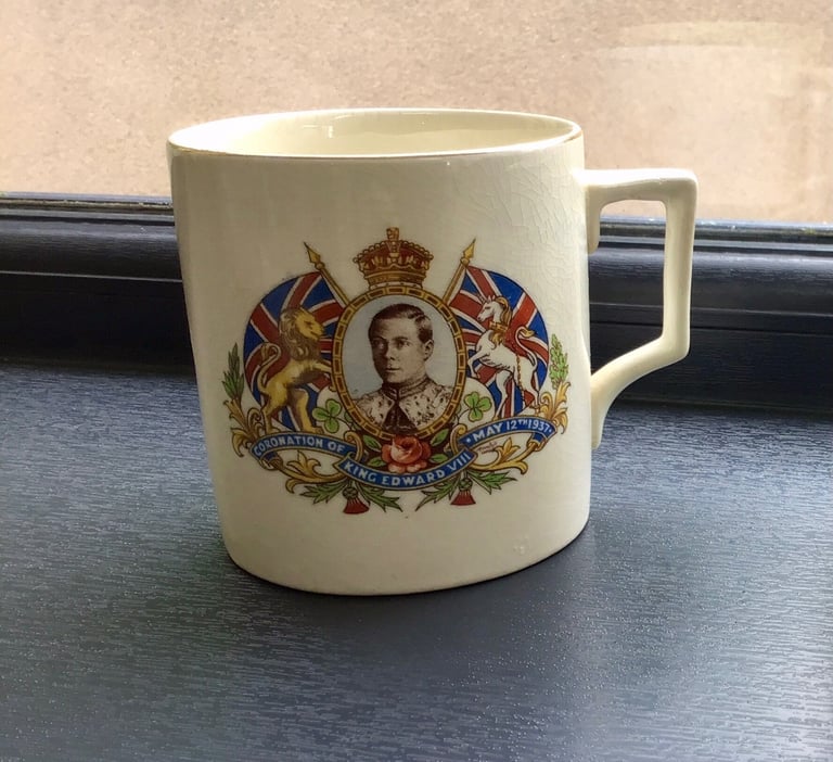 RARE antique 1937 KING EDWARD VIII Royal Commemorative mug. VERY collectable