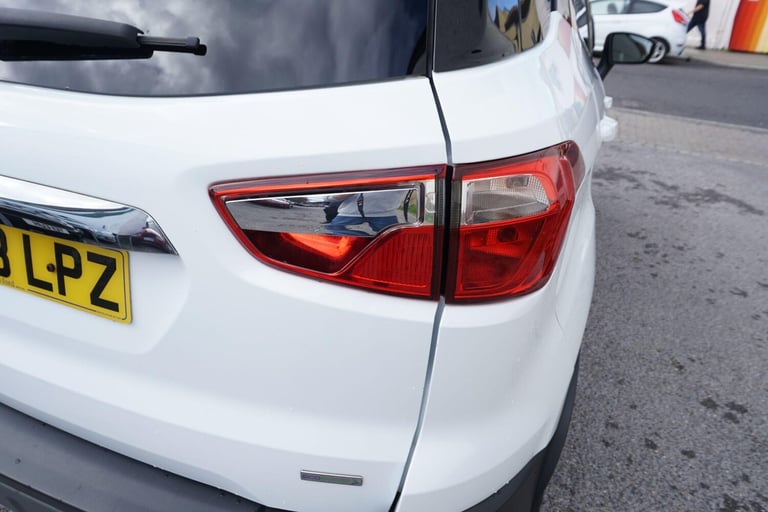 2018 Ford Ecosport 1.0T EcoBoost Titanium Euro 6 (s/s) 5dr HATCHBACK Petrol Manual