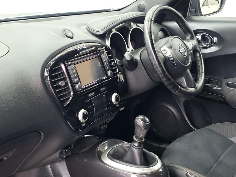 2017 Nissan Juke 1.5 dCi N-Connecta Euro 6 (s/s) 5dr HATCHBACK Diesel Manual