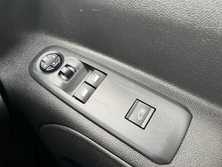 2021 21 Citroen Berlingo 1.5 BlueHDI ENTERPRISE 75PS SWB L1 3 Seats Grey NO VAT