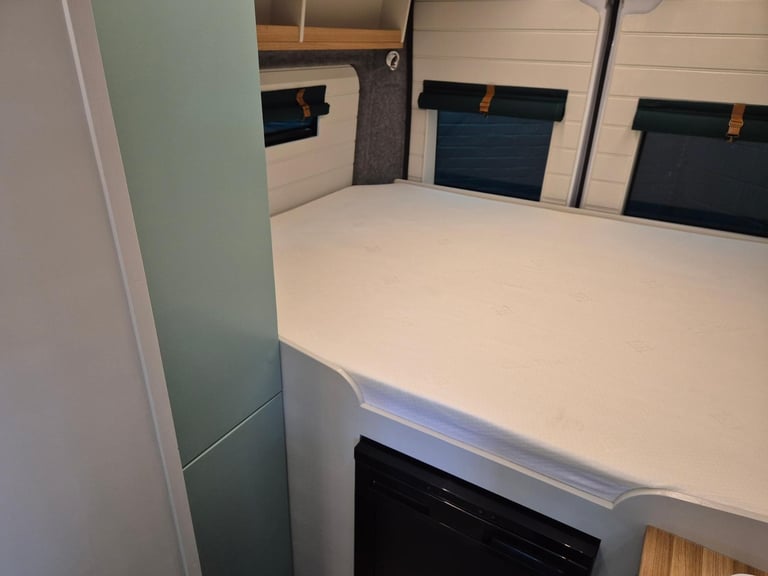 Peugeot Boxer SPEEDS MOUNTAIN EDITION, BLUEHDI 435 L4H2 PROFESSIONAL