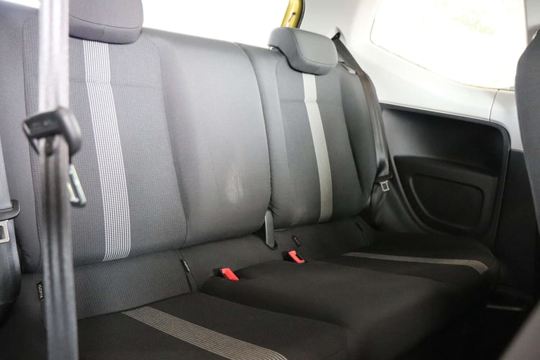 2016 Volkswagen up! 1.0 High Up 3dr Hatchback Petrol Manual