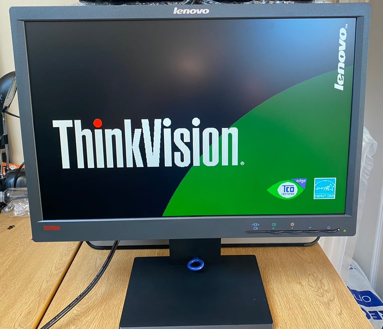  New Sealed Boxed Lenovo ThinkVision Widescreen Monitor 