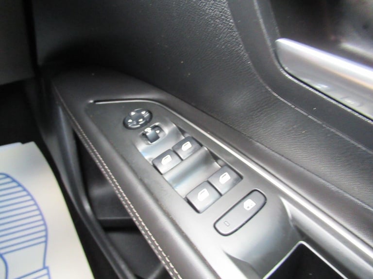 2018 Peugeot 3008 1.5 BlueHDi Allure Euro 6 (s/s) 5dr HATCHBACK Diesel Manual