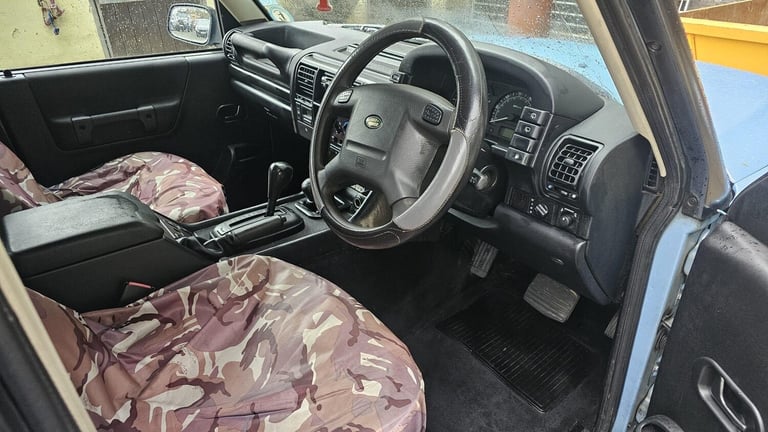 2004 Land Rover Discovery 2.5 TD5 S Station Wagon 5dr (7 Seats) ESTATE Diesel Automatic