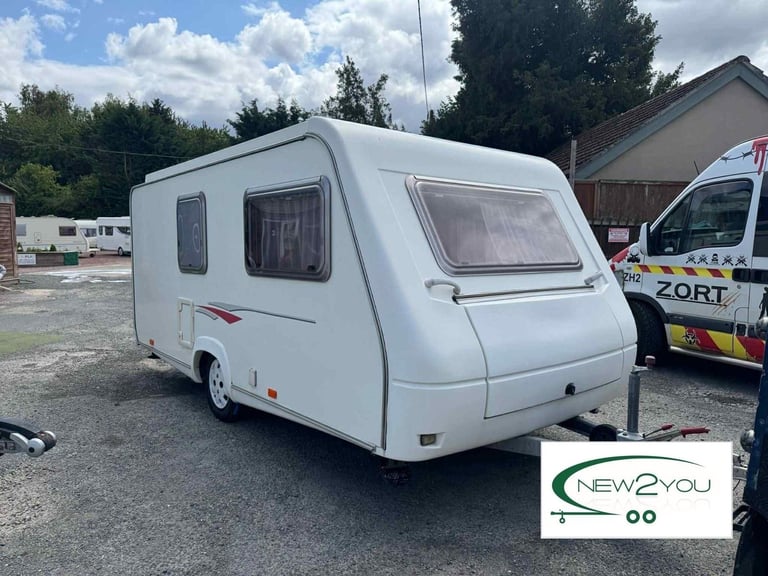2005 Trigano Rubis 3 Berth Caravan - RARE POP UP - STOCK E165 - AUTUMN SALE!!!!
