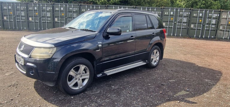 SUZUKI GRAND VITARA 4X4 LWB DDIS FULL MOT LOW MILES 