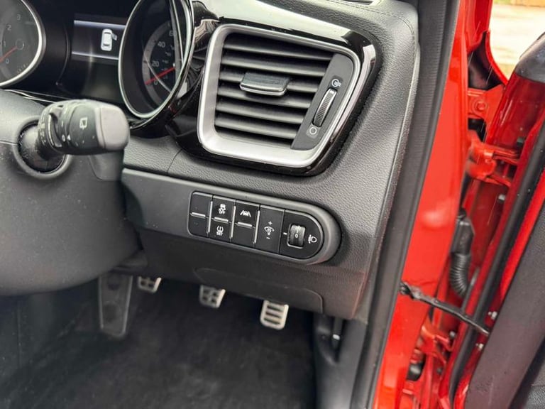 2022 Kia Ceed 1.5T GDi ISG GT-Line 5dr Manual Hatchback Petrol Manual