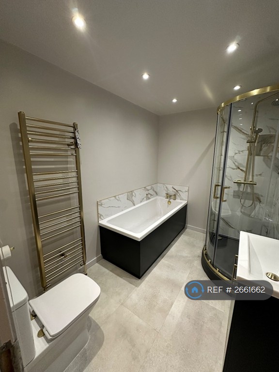 3 bedroom flat in High Street, Whitwell, Worksop, S80 (3 bed) (#2661662)