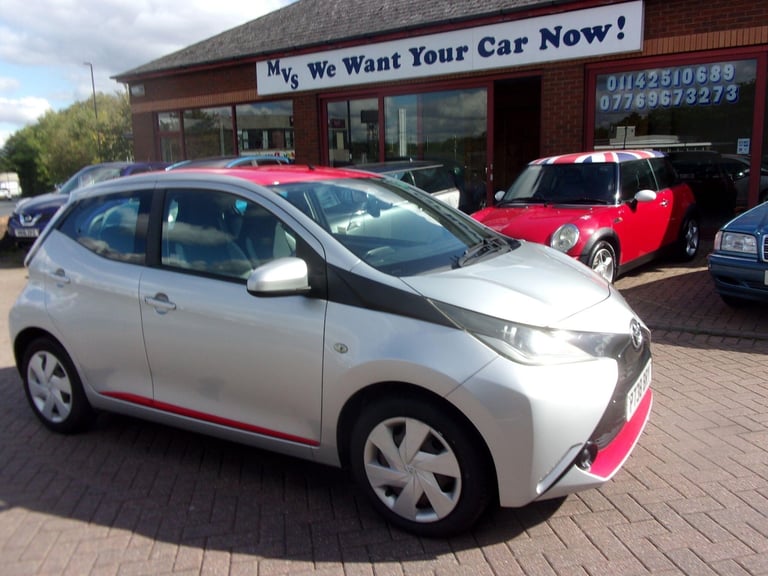 image for 2015 Toyota AYGO 1.0 VVT-i x-play Euro 5 5dr Euro 5 HATCHBACK Petrol Manual