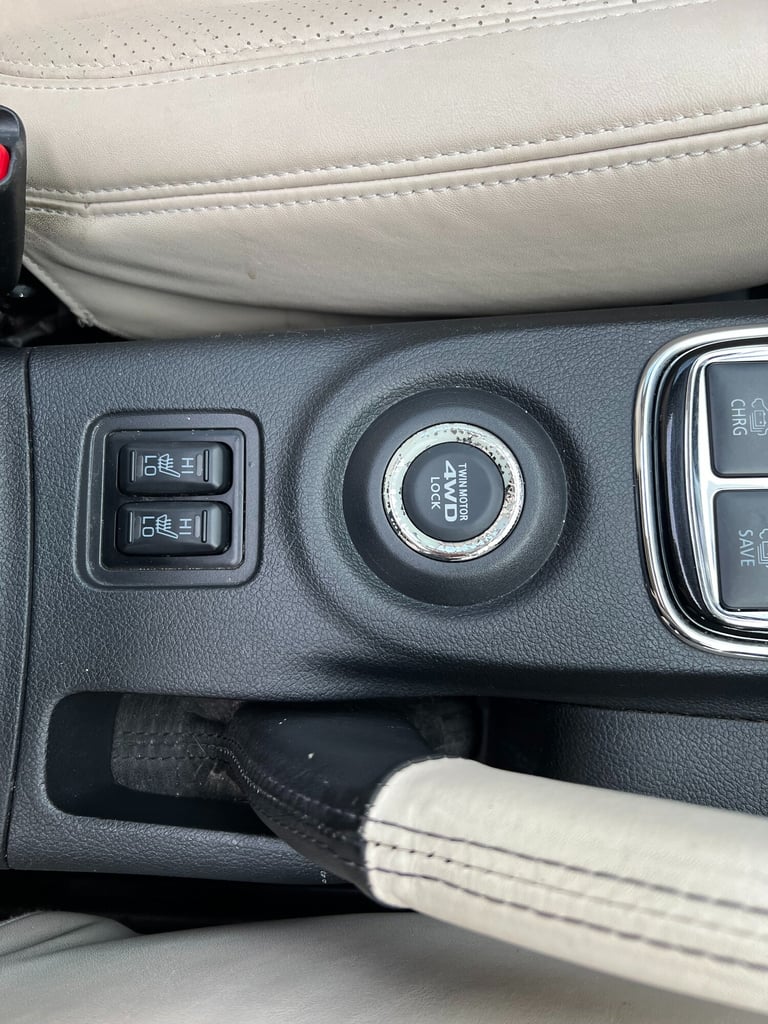 2015 Mitsubishi Outlander 2.0 PHEV GX5h 5dr Auto ESTATE Petrol Parallel Phev Automatic