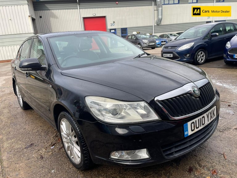 image for 2010 Skoda Octavia 1.8 TSI Laurin &amp; Klement Hatchback 5dr Petrol DSG Euro 4 (160 ps) Hatchbac...
