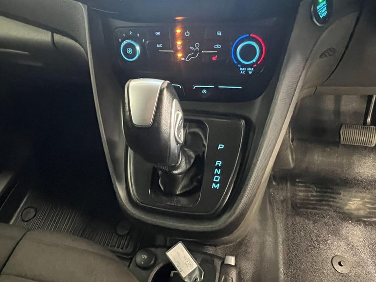 2022 Ford Transit Connect 1.5 250 EcoBlue Limited Auto L2 Euro 6 (s/s) 5dr Panel Van Diesel Autom...