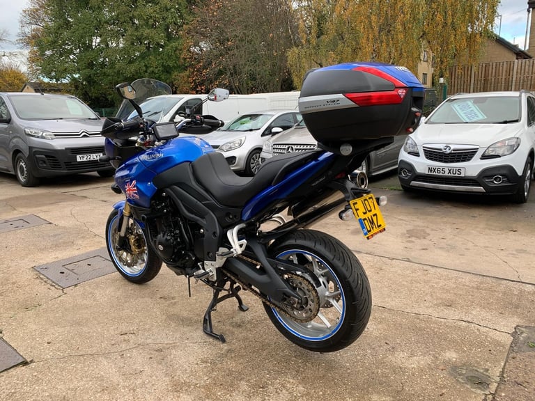 2007 Triumph Tiger 1050 ADVENTURE STYLE MOTORCYCLE WITH IMPECCABLE S/HISTORY 