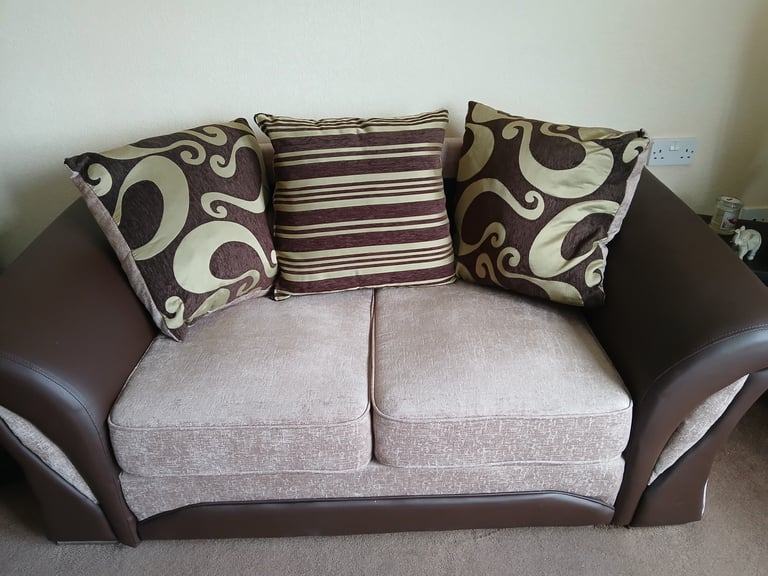3 & 2 seater sofas 