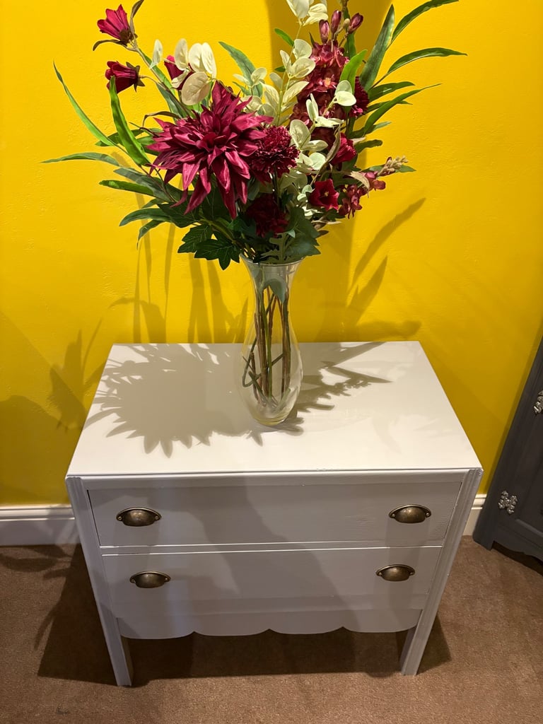 Lovely chest of drawers upcycled and finished in queens colour (light grey) 