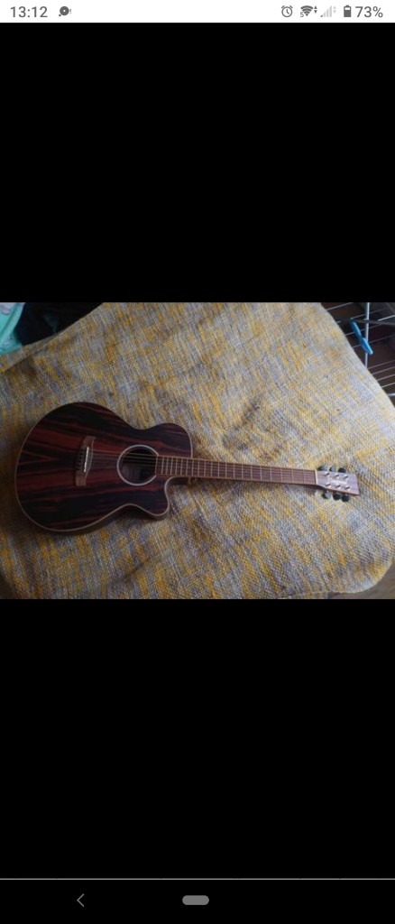 Tanglewood DBT SFCE AEB Discovery Folk Electro Acoustic, Ebony. Stand and Case included.