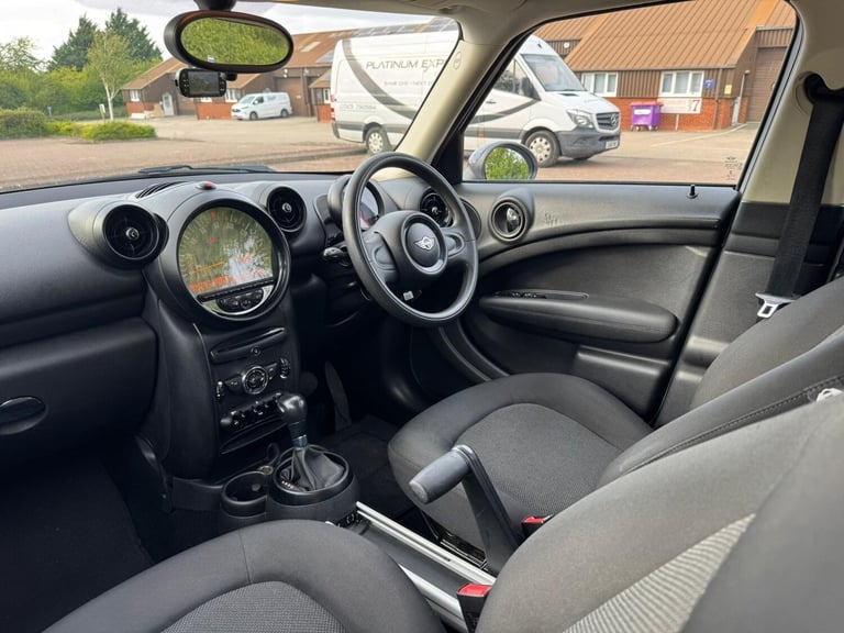 2015 MINI Countryman 1.6 Cooper Auto Euro 6 5dr HATCHBACK Petrol Automatic