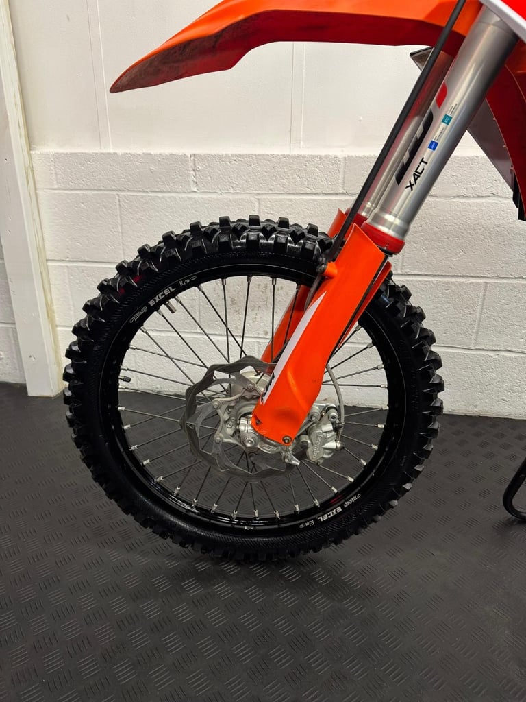 2023 KTM SXF 250 1 owner from new Motocross bike with warranty 