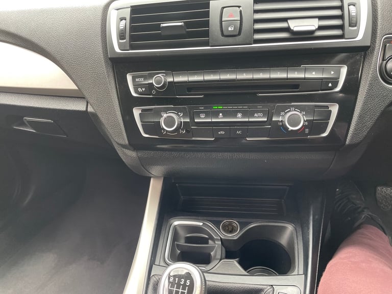 2015 BMW 1 Series 116d SE 5dr HATCHBACK Diesel Manual