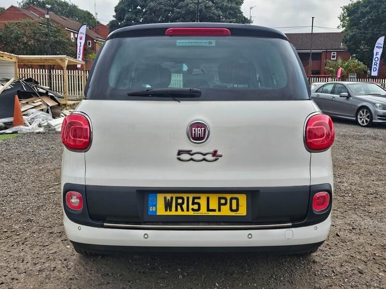 2015 Fiat 500L 1.6 MultiJet Lounge MPW Euro 5 (s/s) 5dr MPV Diesel Manual