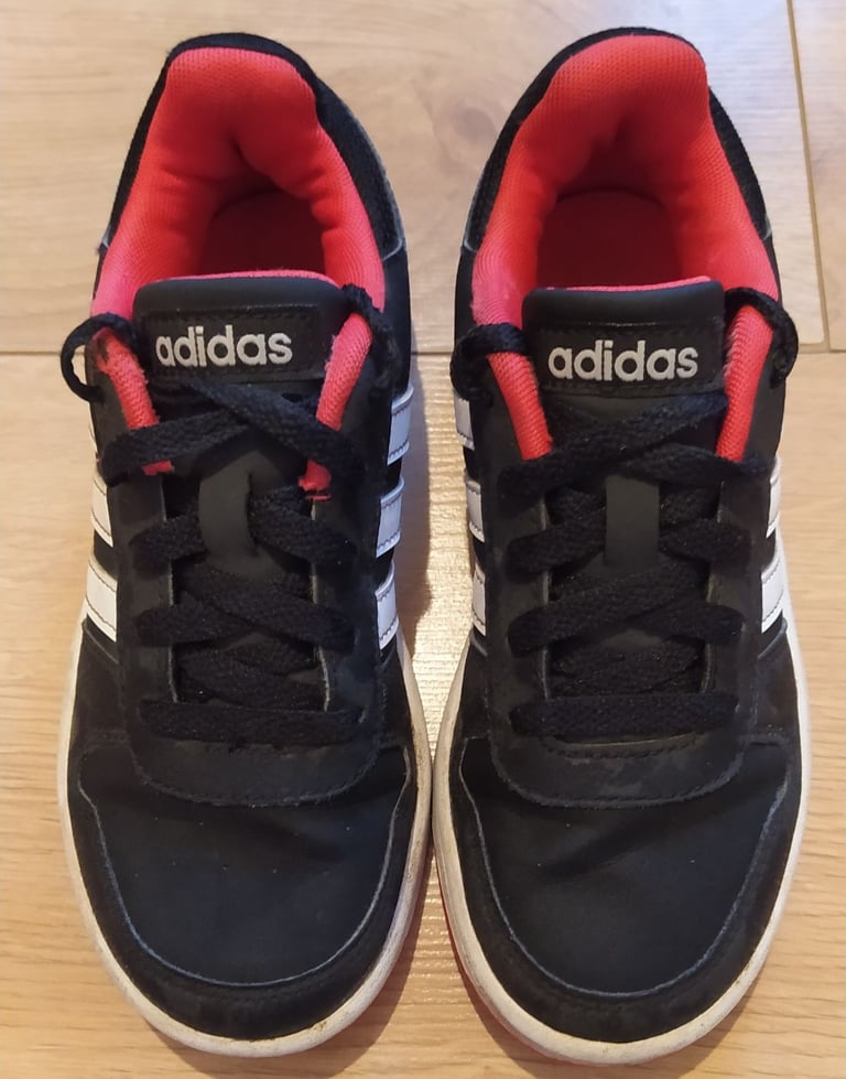 Boys Adidas Hoops 2.0 Trainers [Size: UK 1]