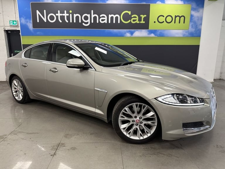 image for 2014 Jaguar XF 2.2d Premium Luxury Saloon 4dr Diesel Auto Euro 5 (s/s) (200 ps) Saloon Diesel Aut...