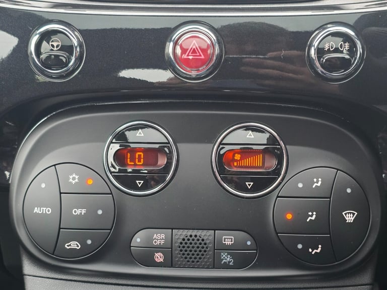 2024 Fiat 500 TOP Hatchback PETROL/MHEV Manual