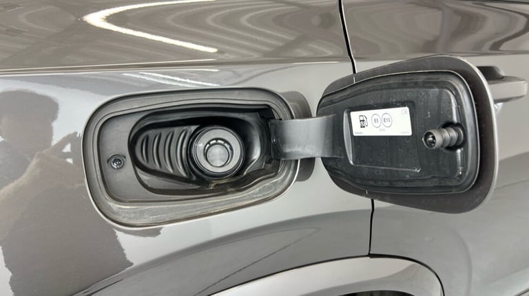 2024 Volvo XC90 Plus, B5 AWD Mild hybrid, Petrol, Dark, 7 Seats (Blond Leather, BLIS) Estate Petr...