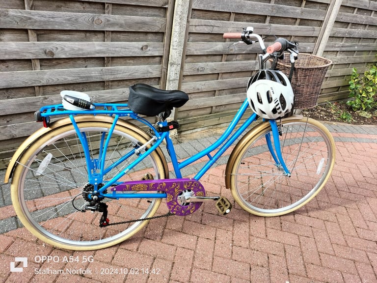 Elswick bike halfords hotsell