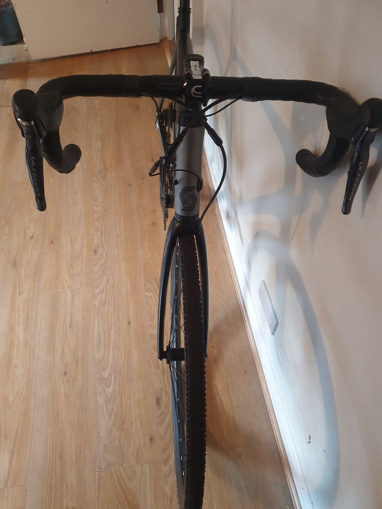 Scott Addict SE Ultegra Disc Di2 Carbon Road Bike (58 cm)