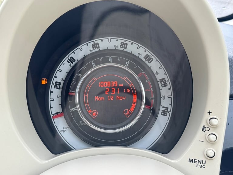 2011 Fiat 500 LOUNGE Hatchback Petrol Manual