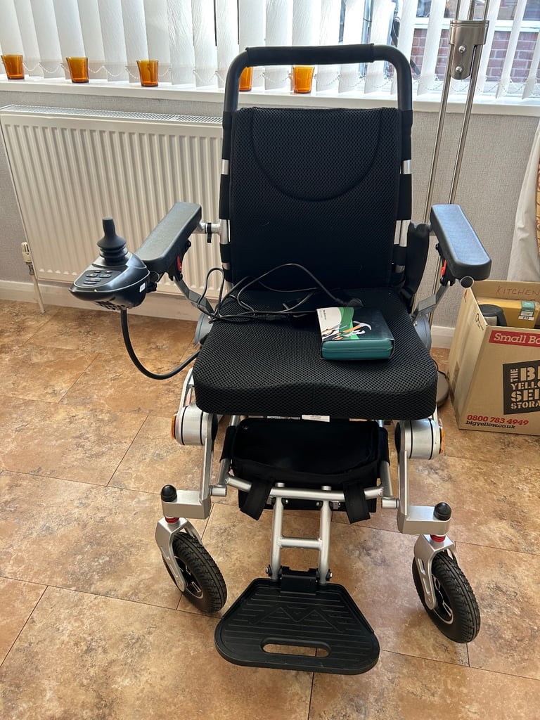 Electric wheel  chair 