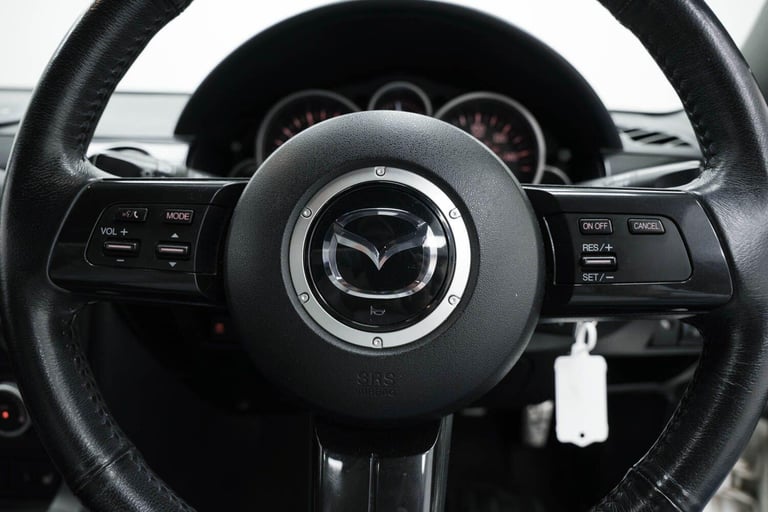 2014 Mazda MX-5 2.0i Sport Tech 2dr CONVERTIBLE PETROL Manual
