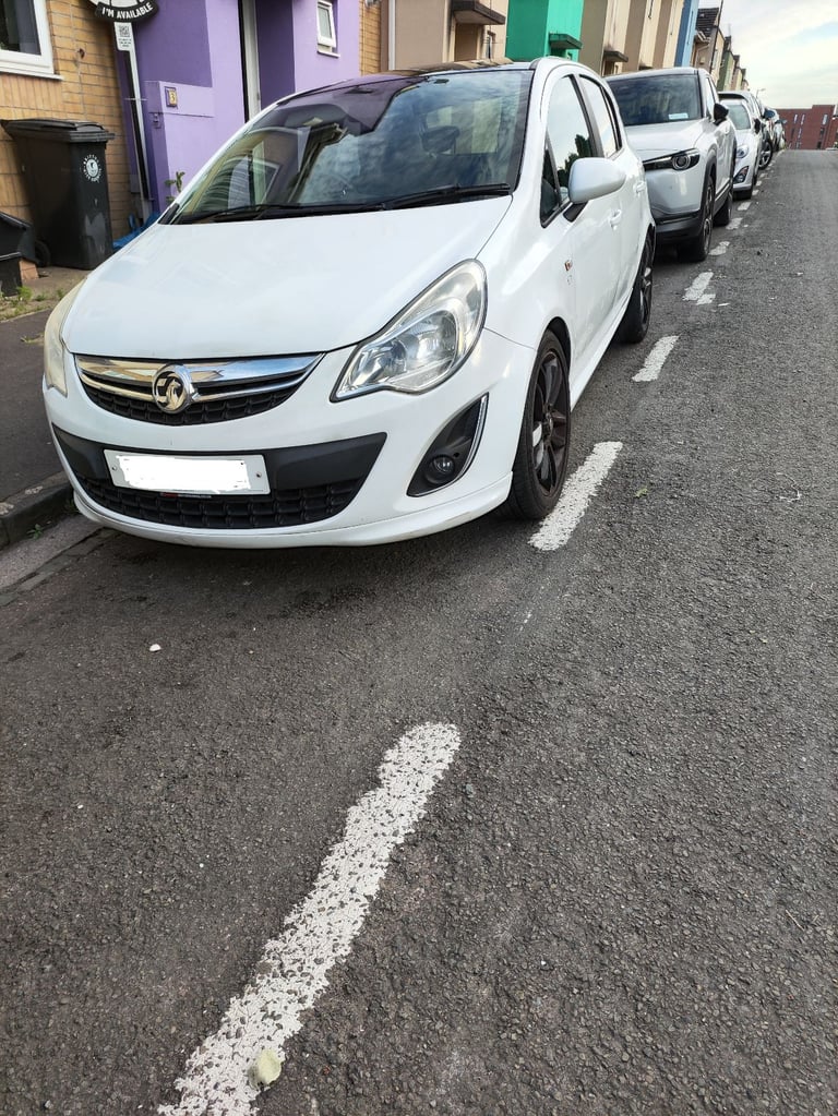 (NEW MOT) VAUXHALL Corsa Limited Edition SXI (5 door Rare)