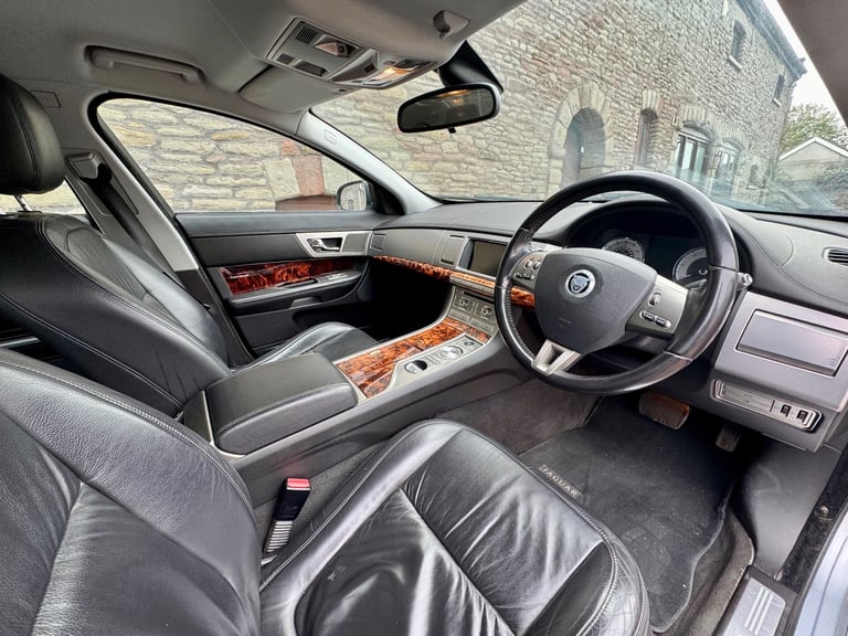 Jaguar, XF, Luxury, Saloon, 2010, Other, 2993 (cc), 4 doors