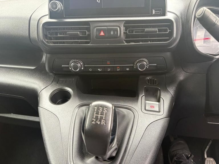 2020 Vauxhall Combo 1.6 Turbo D 2300 Sportive Panel Van 4dr Diesel Manual L1 H1 Euro 6 (s/s) (1 P...