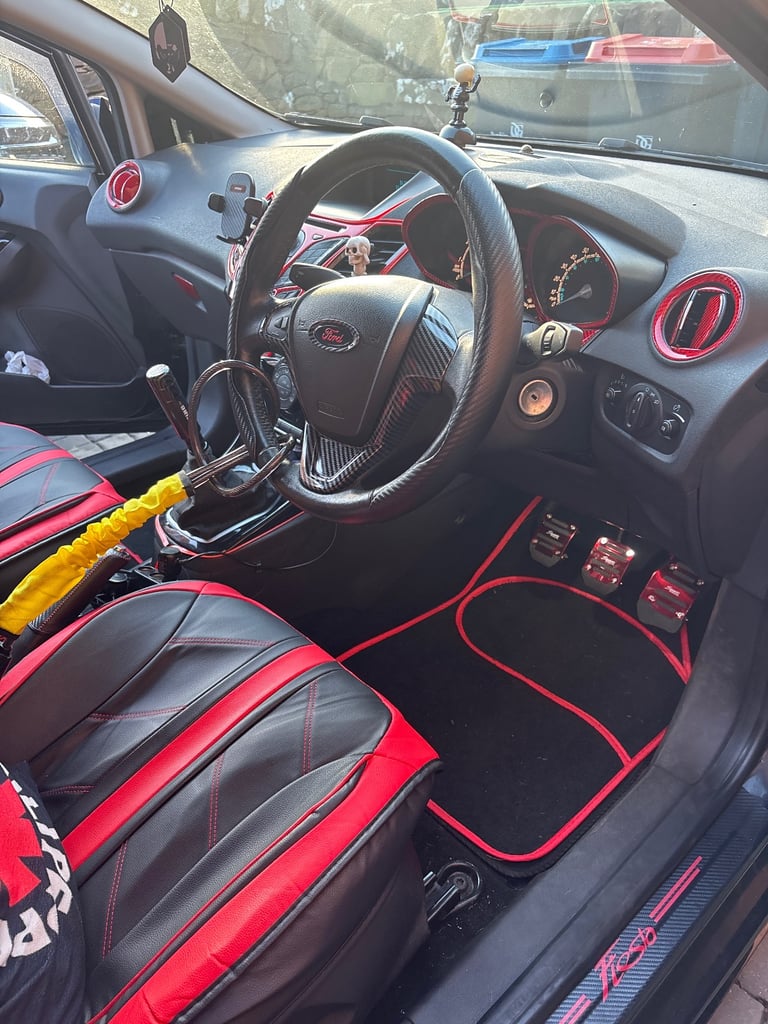 Ford, FIESTA, Hatchback, 2014, Manual, 998 (cc), 5 doors