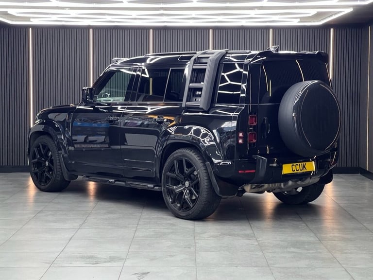 2021 Land Rover Defender 3.0 D300 X-Dynamic HSE 110 5dr Auto [7 Seat] ESTATE DIESEL Automatic